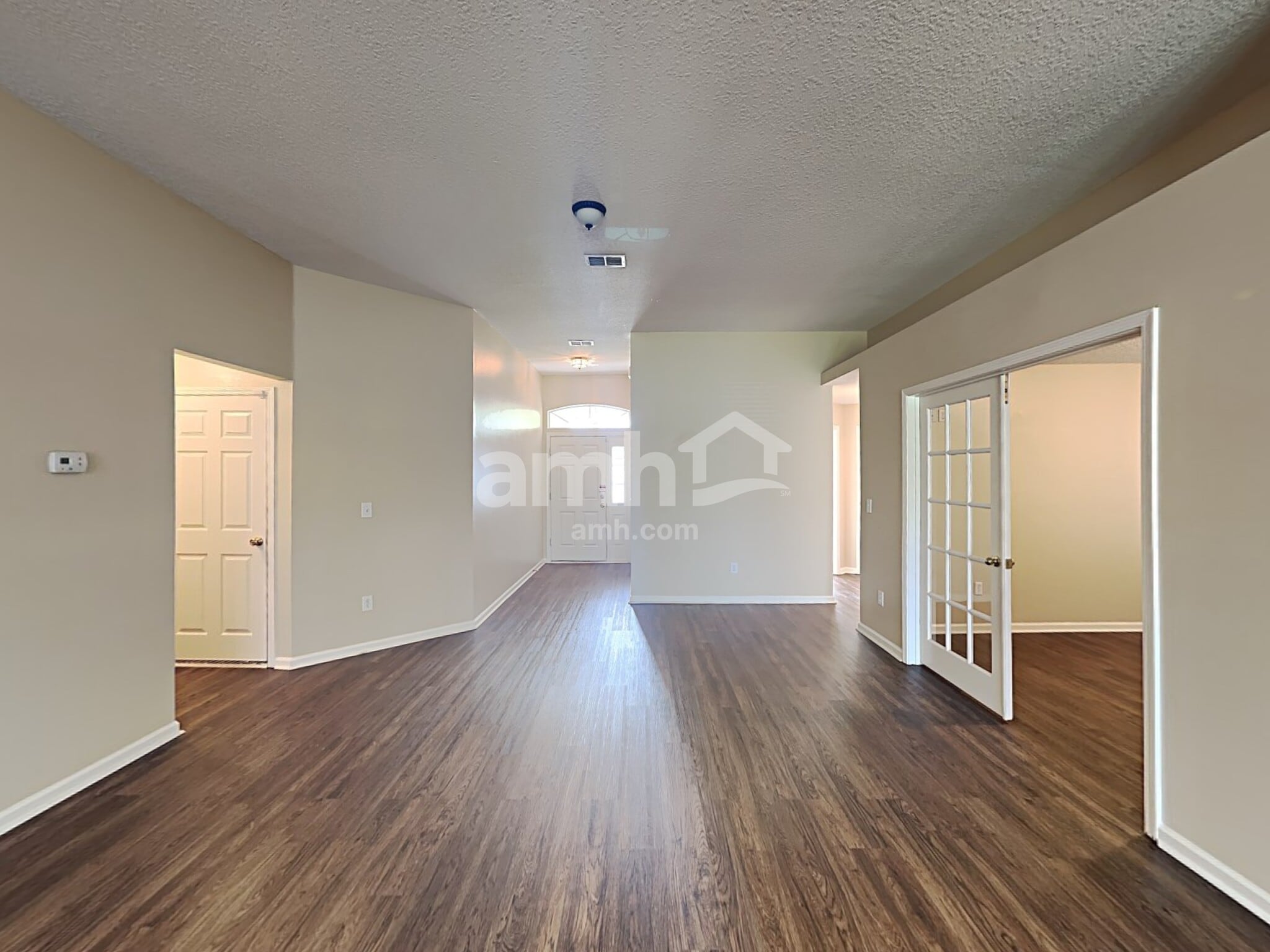 Building Photo - 612 Birchbark Trl