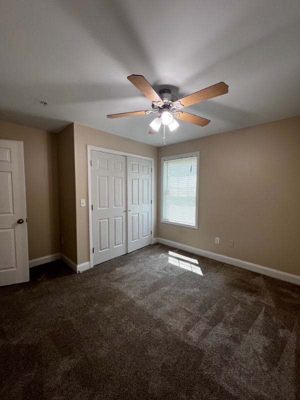 Building Photo - 9 Jenna Ln