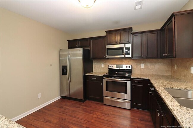 Building Photo - 1804 Gentle Bend Way