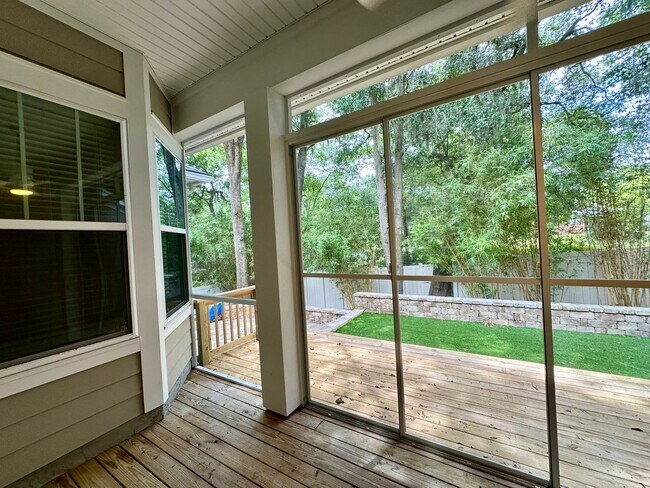 Building Photo - 4 Bed/3 Bath Coastal Beauty!