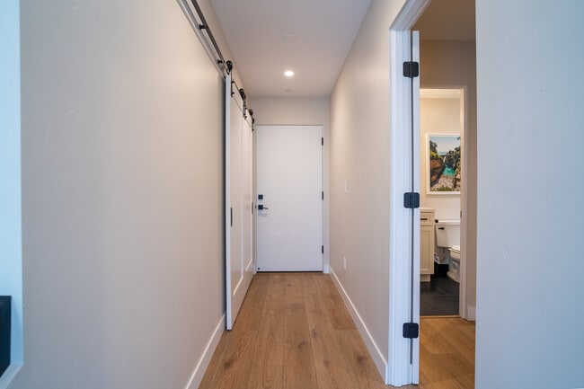 Building Photo - 1012 Beryl St