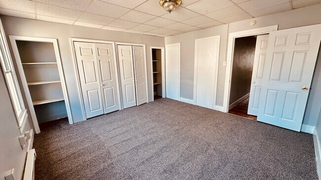 Building Photo - 228 N Howard St