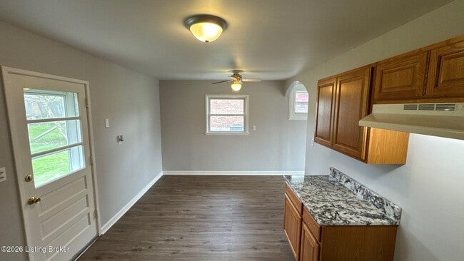 Building Photo - 6315 Red Spruce Dr