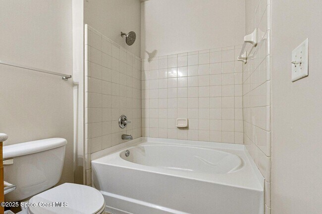 Building Photo - 6421 Borasco Dr