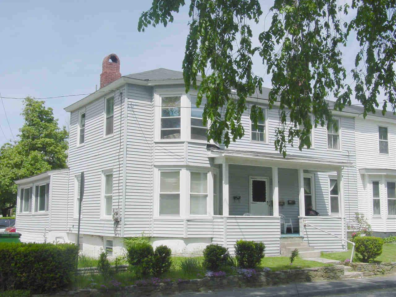 Building Photo - 1551 Main St