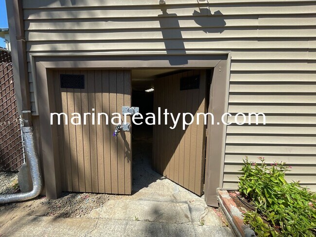 Building Photo - 966 Benicia Rd