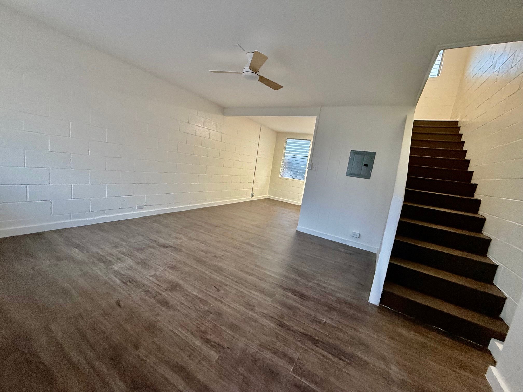 Building Photo - 94-238-238 Aniani Pl