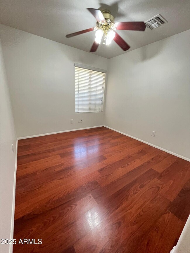 Building Photo - 5023 W Kristal Way