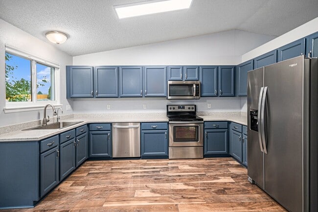 Building Photo - 11316 Rodeo Cir