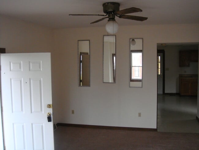 Building Photo - 282-BLD