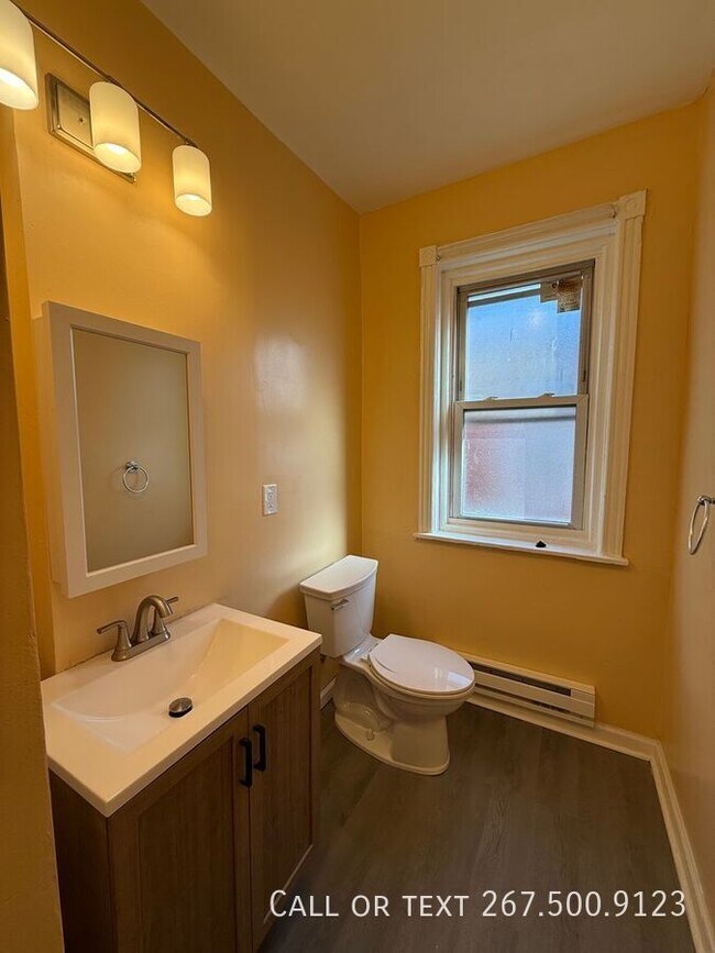 Building Photo - 6024 Christian St