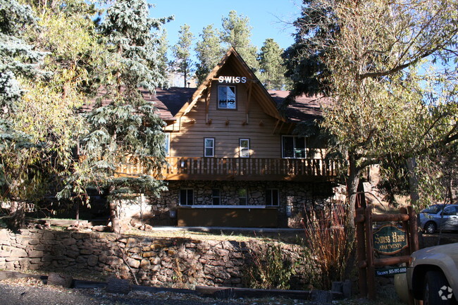 Primary Photo - Swiss Haus Apartments