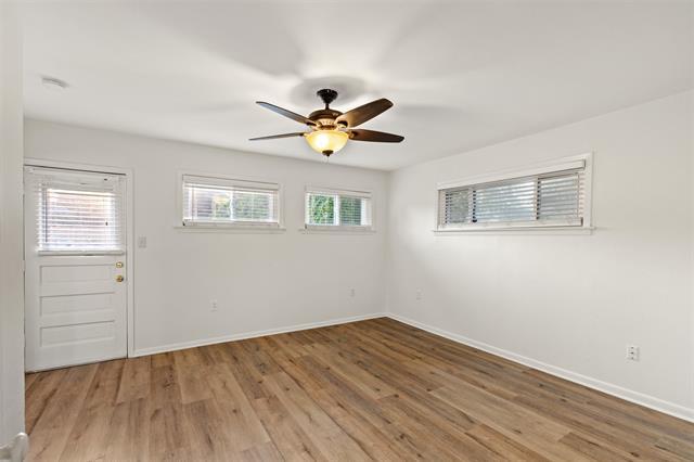 Building Photo - 8732 Glencrest Ln