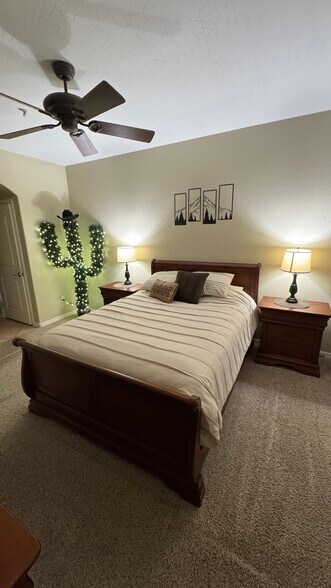 Master Bedroom - 16410 S 12th St