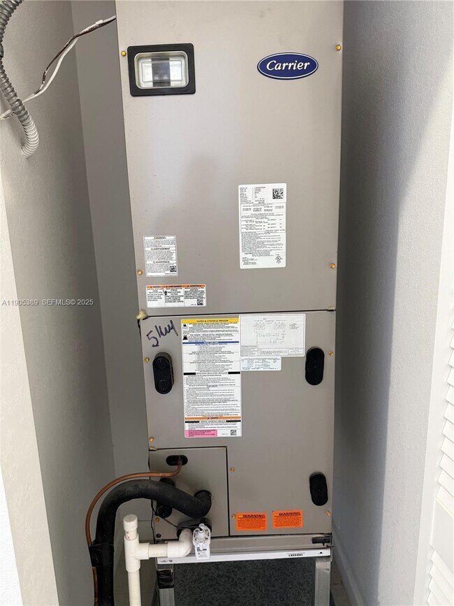 Building Photo - 12955 SW 231st Ter