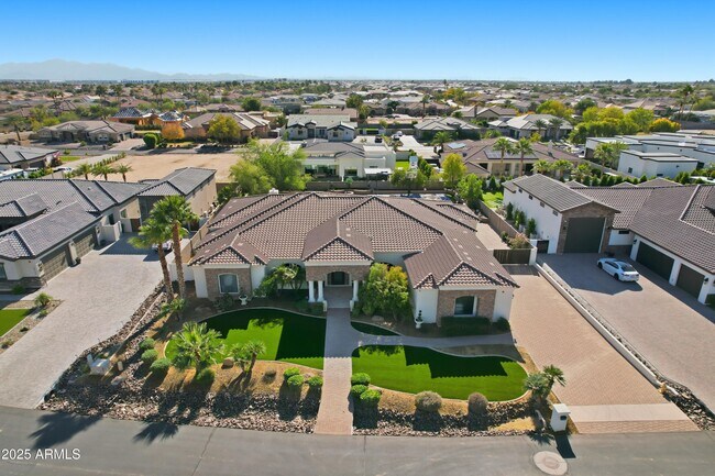 Primary Photo - 18131 W Palo Verde Ct