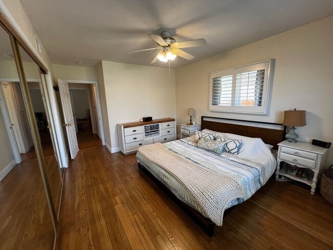 Building Photo - 4 Bedroom 2 Bath House for Rent In Whittier