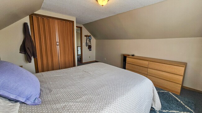 Bedroom 3 - 904 20th Ave SE