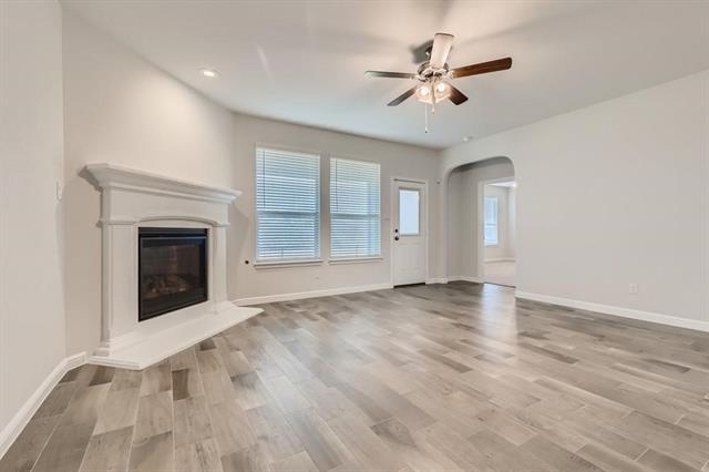 Building Photo - 15952 Hayes Ridge Dr