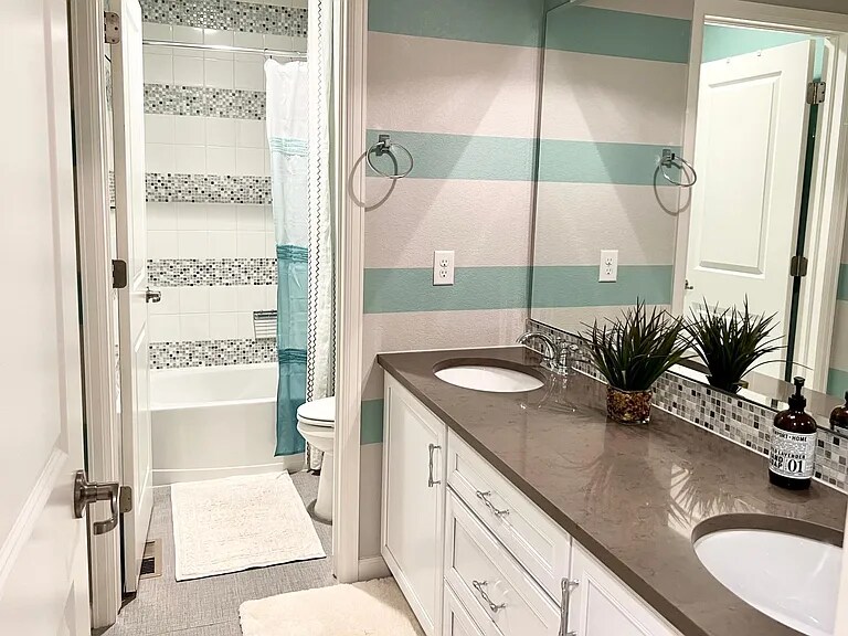 Building Photo - 5128 W 108th Cir