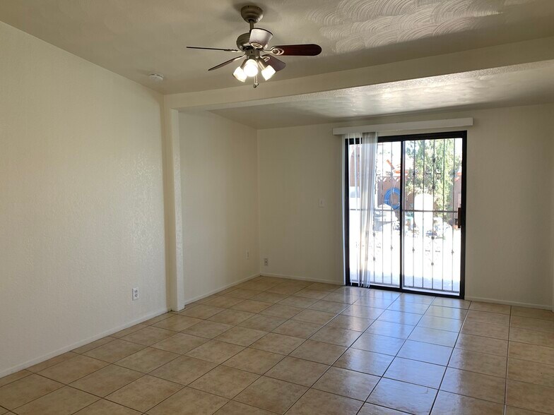 Building Photo - 7300 Lattimore Dr