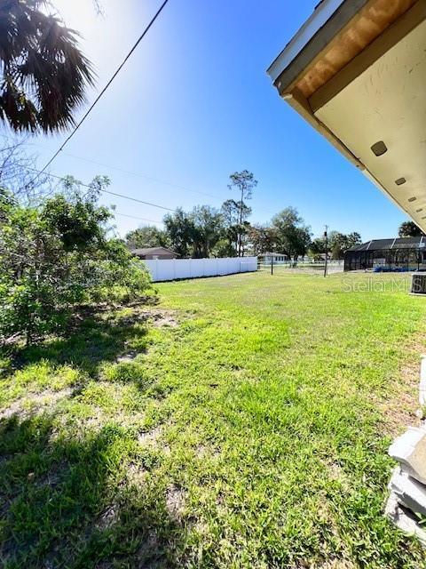 Building Photo - 424 Vannell St