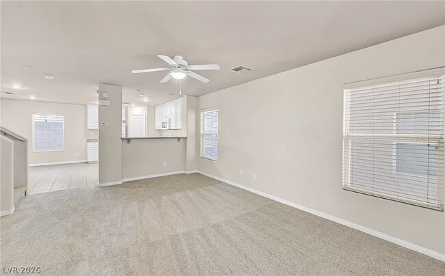 Building Photo - 4836 Golden Shimmer Ave