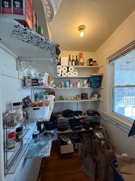 Building Photo - 268 Broadway