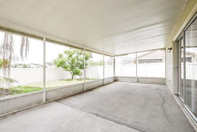 Building Photo - 8562 Fort Thomas Way