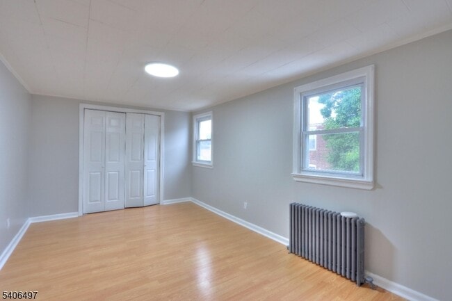 Building Photo - 109 Division Ave