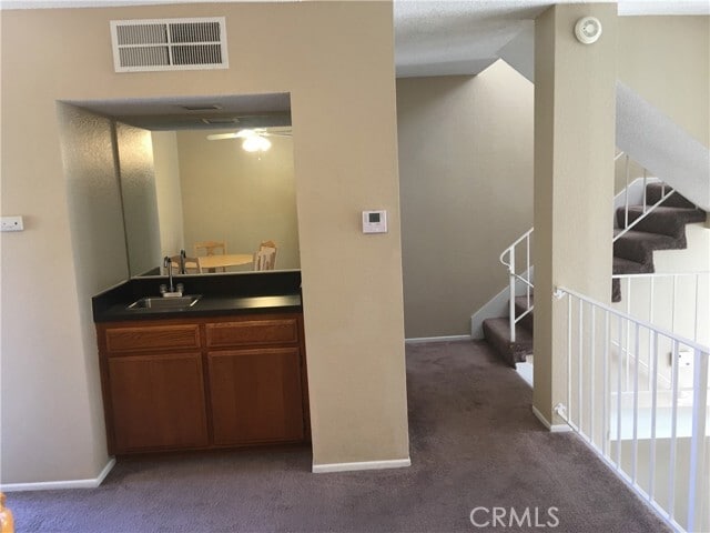 Building Photo - 2030 S Bon View Ave