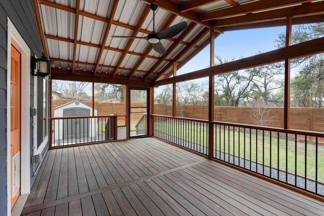 Building Photo - 3404 Touchstone St