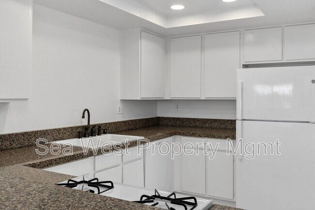 Building Photo - 6907 Quail Pl