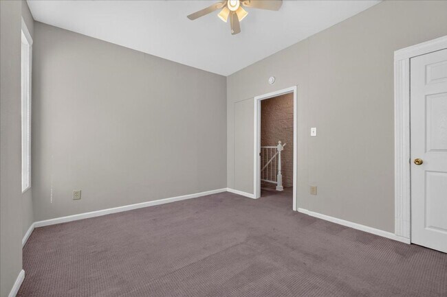 Building Photo - 4252 Castleman Ave
