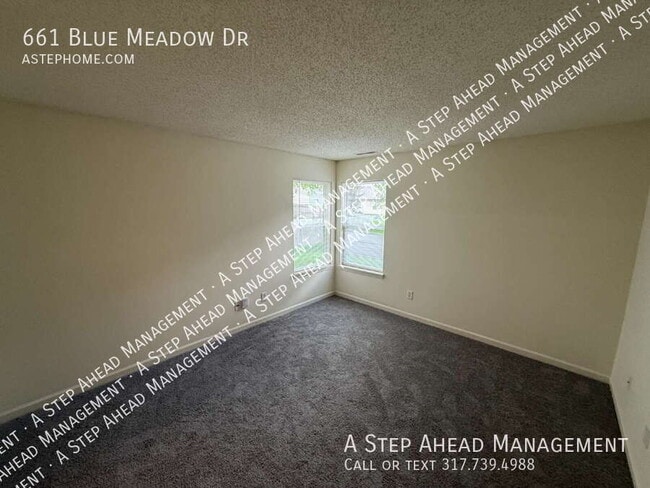 Building Photo - 661 Blue Meadow Dr