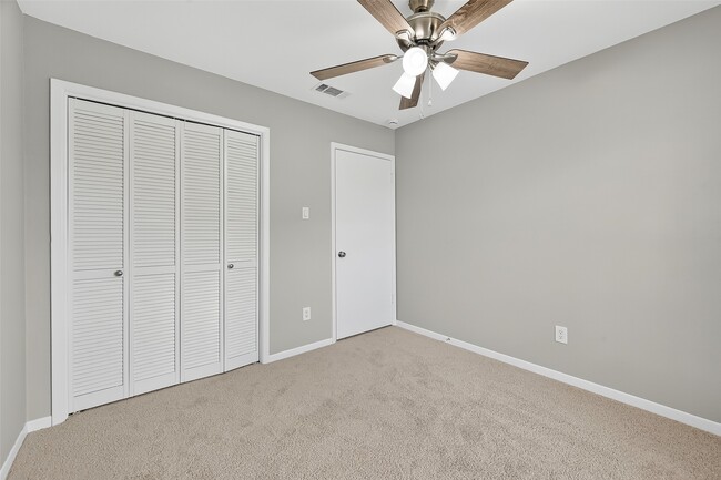 Building Photo - 3111 Timber View Dr