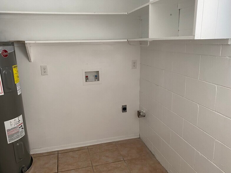 Building Photo - 134 Wilson Dr