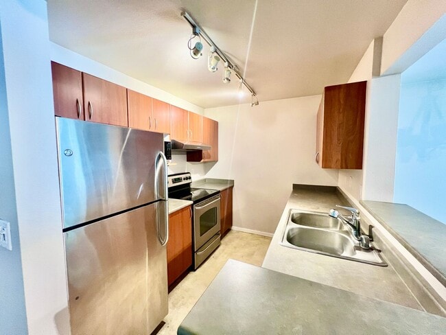Building Photo - 1Bd/1Ba Lynnwood Condo