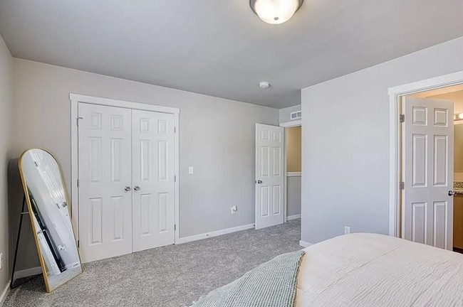 Building Photo - Modern 3-Bedroom Home with Resort-Style Amenities