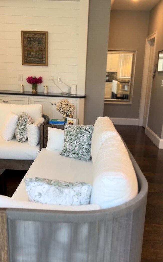 Building Photo - Charming 2BR House in Norfolk