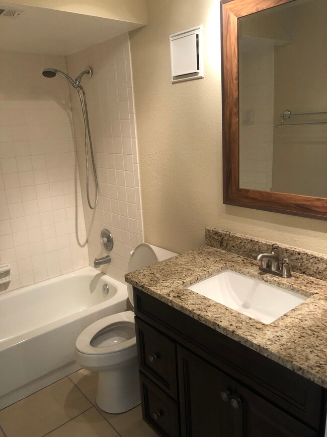 Building Photo - 7140 55th Ave N