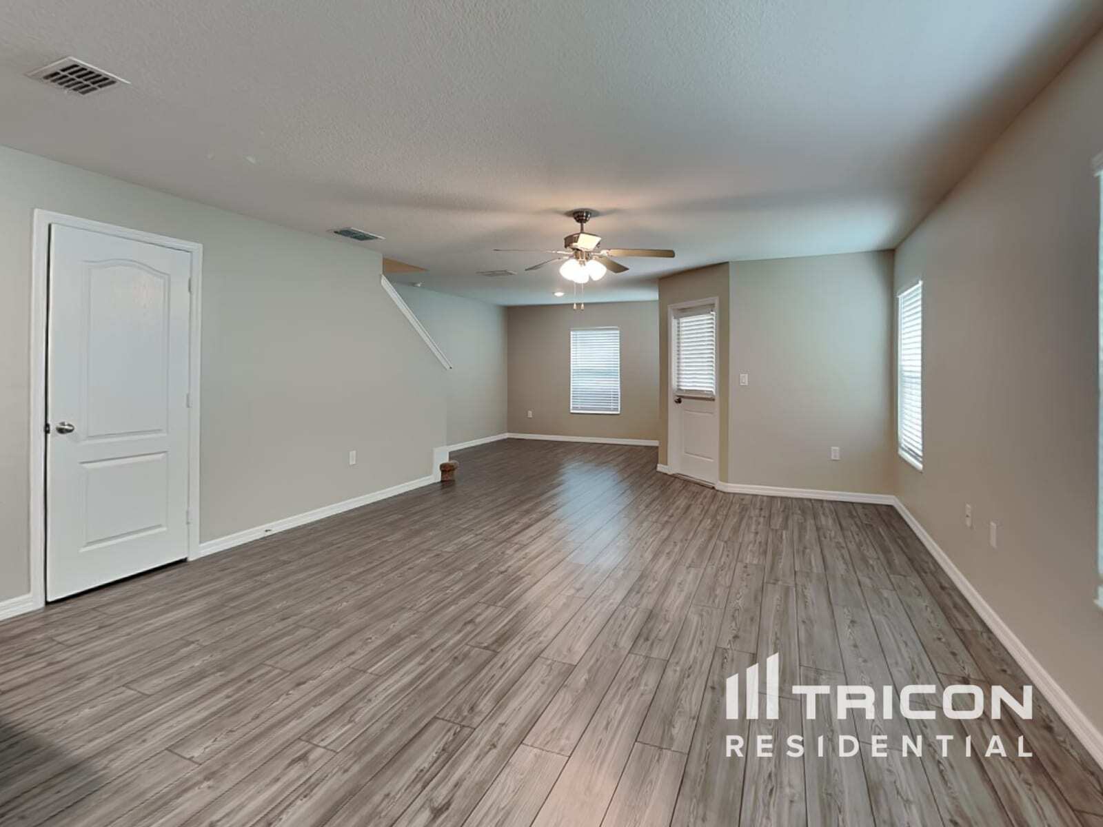 Building Photo - 1596 Wynford Cir