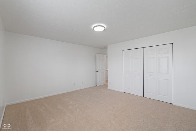 Building Photo - 2310 Liatris Dr