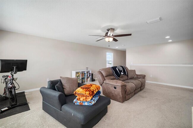 Building Photo - 6413 Triton Ln