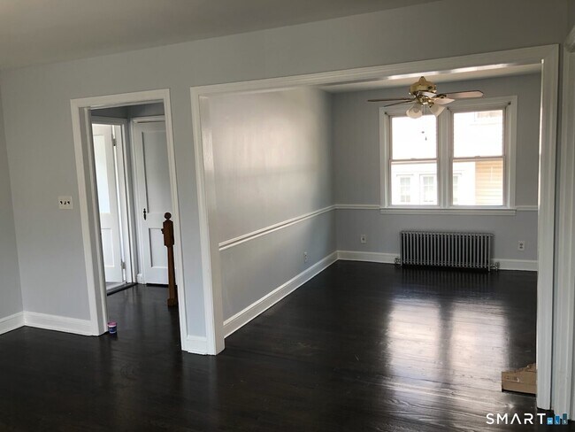 Building Photo - 676 Courtland Ave