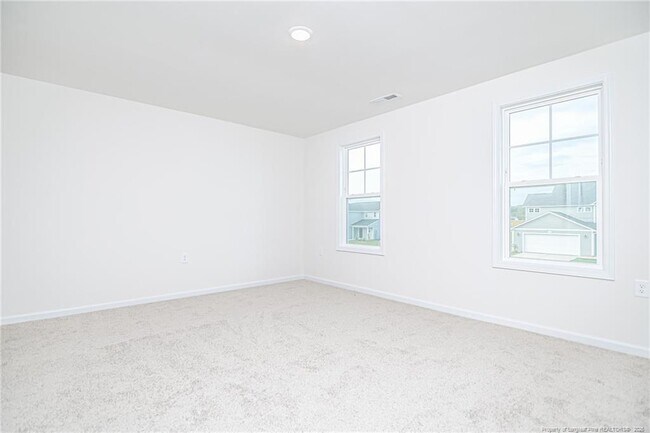 Building Photo - 5851 Panther Dr