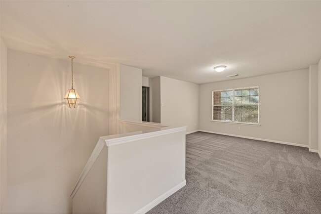 Building Photo - 13915 Maleewan Ln