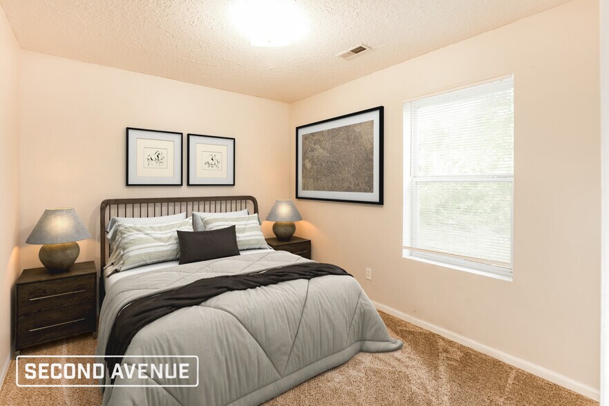 Building Photo - 2833 Kensington Ave