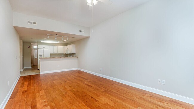 Building Photo - 2 Bedroom 2 Bath Condo in Indigo Hall at Hope Plantation - Johns Island