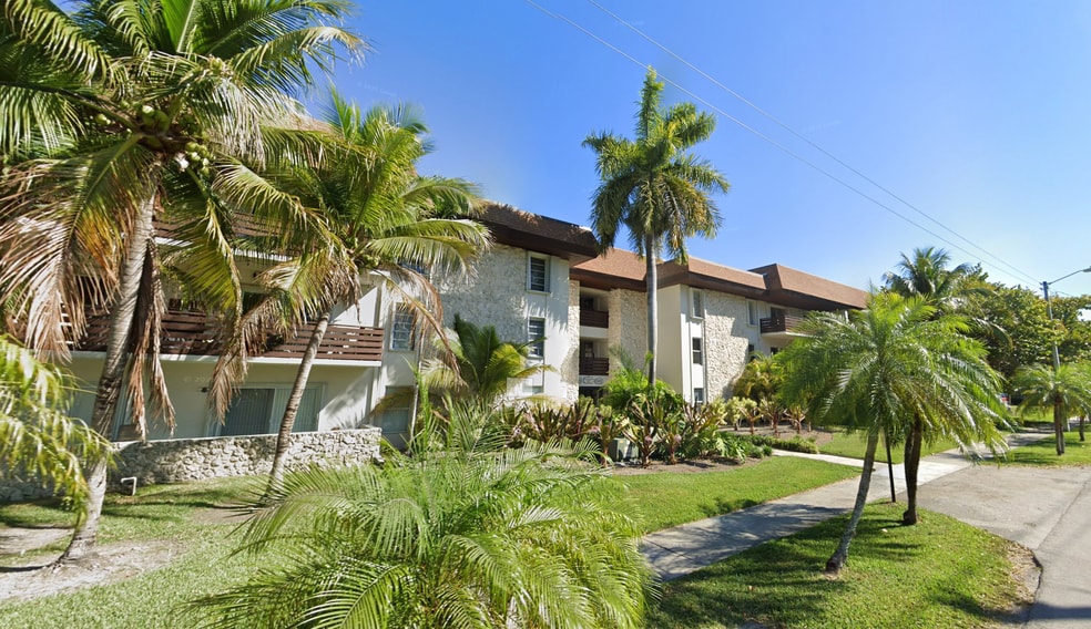 Building Photo - 7487 SW 82nd St